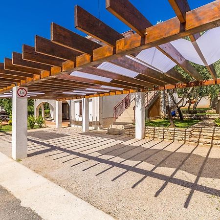 Apartments Balic - Pinezici, Krk المظهر الخارجي الصورة
